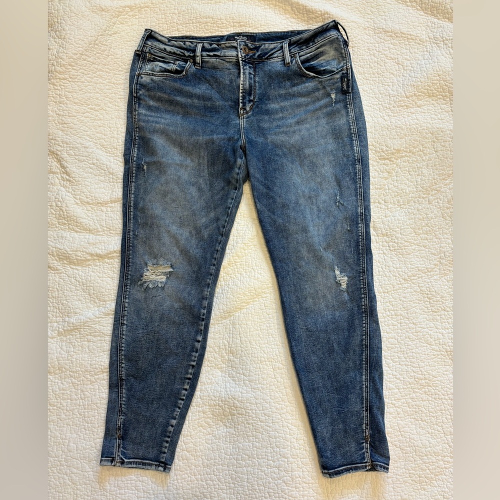 Silver Jeans, Avery ankle skinny. Size w36/L27